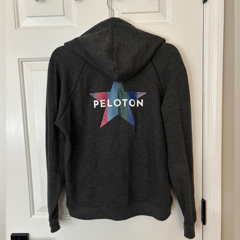 peloton zip-up